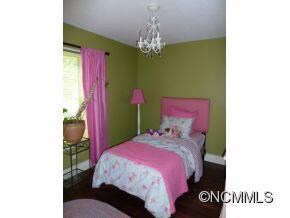 69 Juno Dr, Asheville, NC 28806 - photo 7