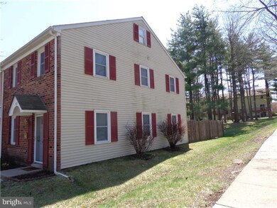 532 Barrington Ct, Sellersville, PA 18960 - photo 3