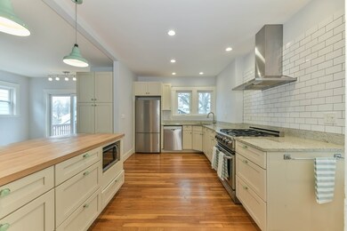 5 Varick Rd, West Roxbury, MA 02132 - photo 6