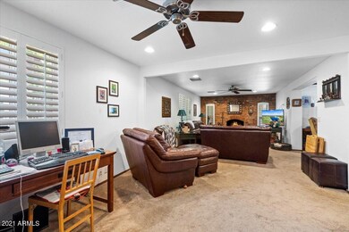 07-Family Room
