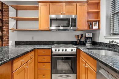 8 Moon St unit 1, Boston, MA 02113 - photo 6