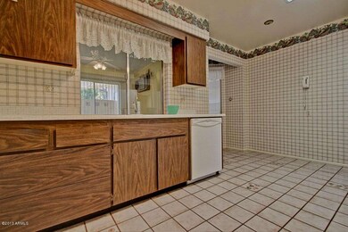 10921 W Thunderbird Blvd unit 136, Sun City, AZ 85351 - photo 6