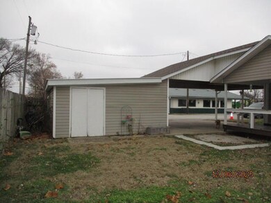 201 N Main St, Quapaw, OK 74363 - photo 5