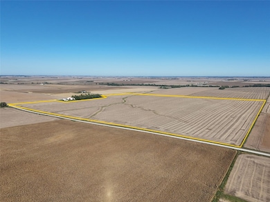 6680 28th Ave, Newhall, IA 52315 - photo 5