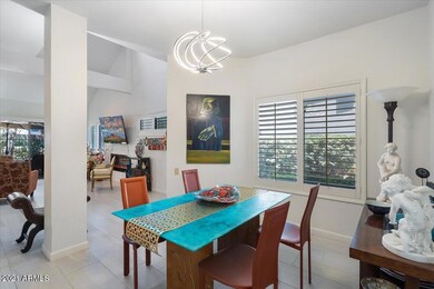 05-Dining Room