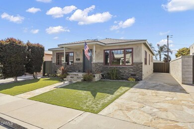 2-web-or-mls-Upmarketmedia_215Cor-6