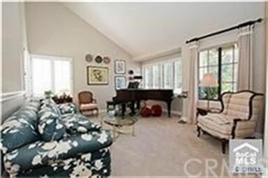 Living Rm