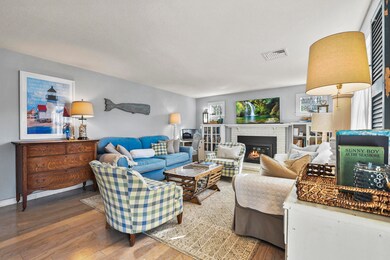 583 N Falmouth Hwy, North Falmouth, MA 02556 - photo 6