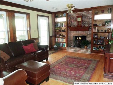 4028 Crystal Ct, Nesbit, MS 38651 - photo 7