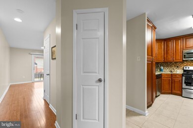 11460 Laurelwalk Dr, Laurel, MD 20708 - photo 5