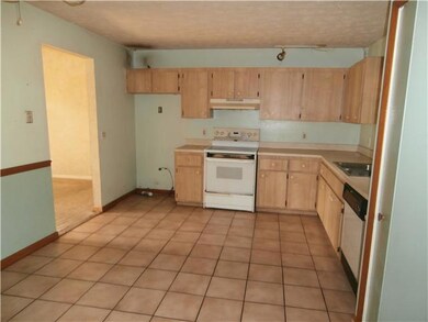 2214 NE Arch St, Jensen Beach, FL 34957 - photo 4