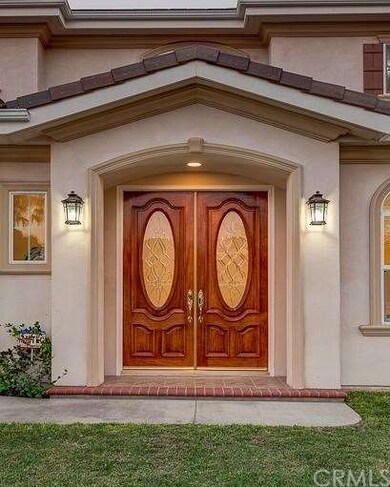 Double front door entry
