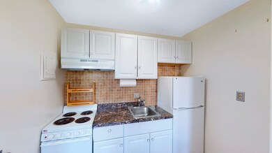 397 Beacon St unit 2F, Boston, MA 02116 - photo 2