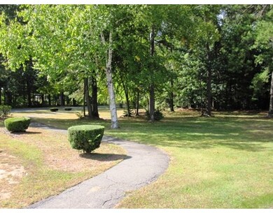 610 County Rd unit 1, Holyoke, MA 01040 - photo 5