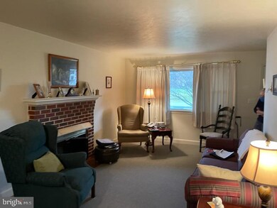 2817 Baldwin St, Winchester, VA 22601 - photo 5