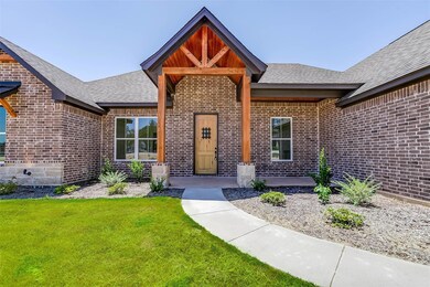 512 Ford Flats, Springtown, TX 76082 - photo 2