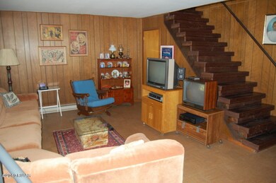 100 Hillcrest Dr, Lords Valley, PA 18428 - photo 3