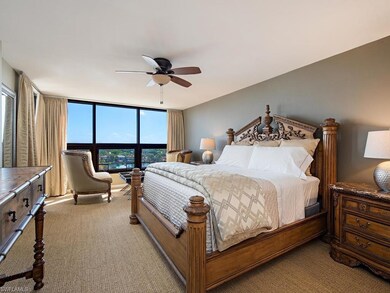 SPACIOUS MASTER BEDROOM