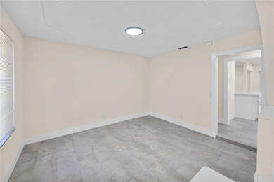 612 Clear Lake Ave, West Palm Beach, FL 33401 - photo 3