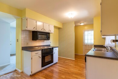 10007MerionethDr0016