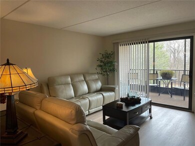 650 E Greenwich Ave unit 202, West Warwick, RI 02893 - photo 6