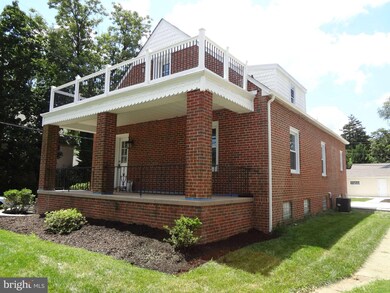 2 Oak Grove Ave, Catonsville, MD 21228 - photo 3