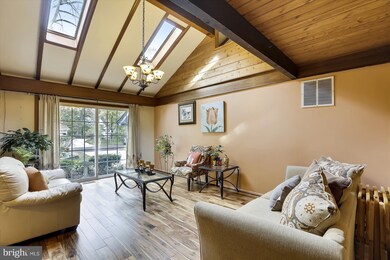 13303 Briarwood Dr, Laurel, MD 20708 - photo 4