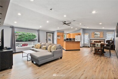 7403 7th Dr W, Everett, WA 98203 - photo 3