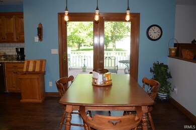 122 Michael Ln, Sharpsville, IN 46068 - photo 6