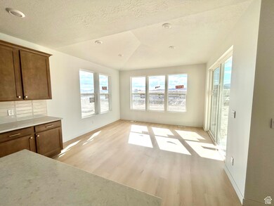 2969 N Kingbird Dr unit 614, Eagle Mountain, UT 84013 - photo 5