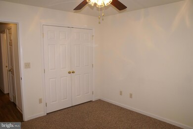 2774 Roosevelt Dr, Chambersburg, PA 17201 - photo 7