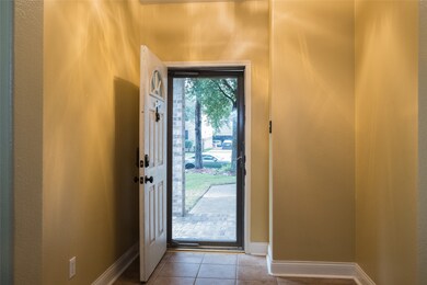 8511 Brighton Lake Ln, Houston, TX 77095 - photo 6