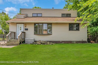 406 Maple St, Lakehurst, NJ 08733 - photo 3