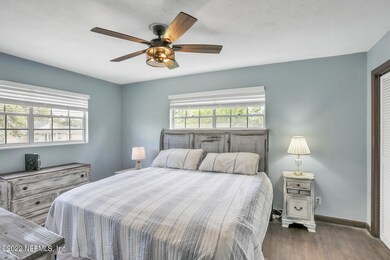 2319 Mills Rd, Jacksonville, FL 32216 - photo 6