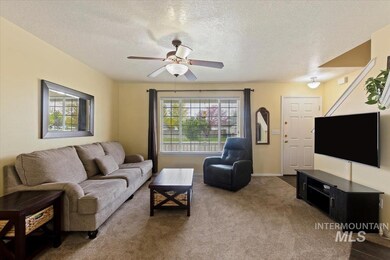 16582 N Windsor Ln, Nampa, ID 83687 - photo 2