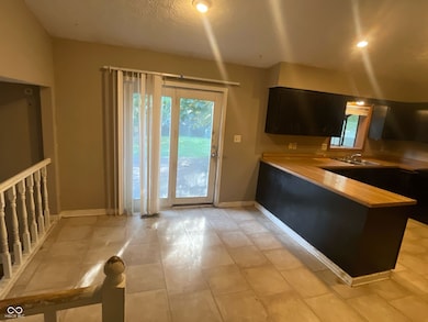 1669 Purcell Cir, Indianapolis, IN 46231 - photo 5