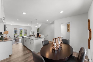 108 Canal Cottage Aly, Saint Charles, MO 63301 - photo 5