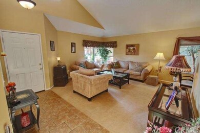 Living room pic 2