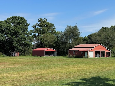 9891 Baskerville Rd, Baskerville, VA 23915 - photo 2