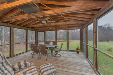 825 N Broadway, Haverhill, MA 01832 - photo 3