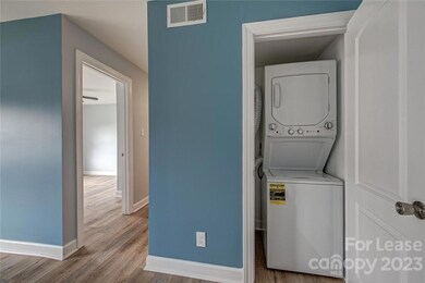 1048 Avondale Rd unit 17, Lowell, NC 28098 - photo 3