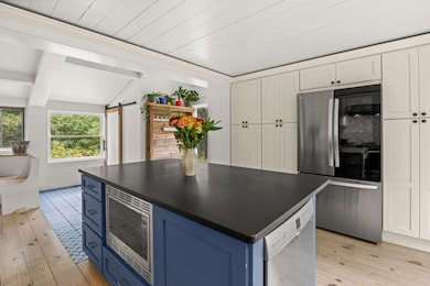 10 Dory Cir, Edgartown, MA 02539 - photo 7