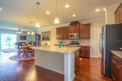 EXTENDED BREAKFAST BAR PROVIDES MUCH MORE COUNTER SPACE