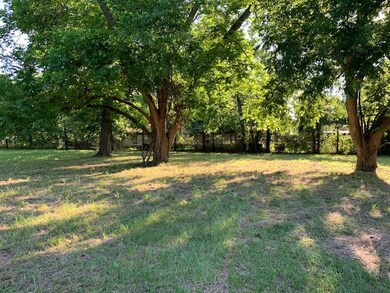 6913 Carver Rd, Houston, TX 77091 - photo 2