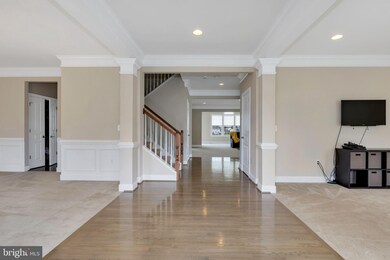 15726 Trongate Ct, Leesburg, VA 20176 - photo 3