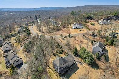 22 Angelas Way, Burlington, CT 06013 - photo 2