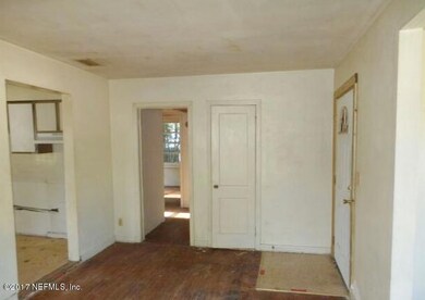 5411 Marcia Cir, Jacksonville, FL 32210 - photo 3