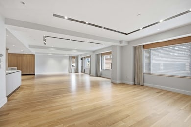 Trinity Place unit 903, Boston, MA 02116 - photo 2