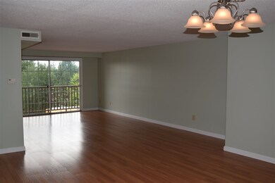 195 Cannongate III, Nashua, NH 03063 - photo 2