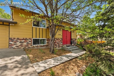 814 Paradise Ln, Colorado Springs, CO 80904 - photo 2